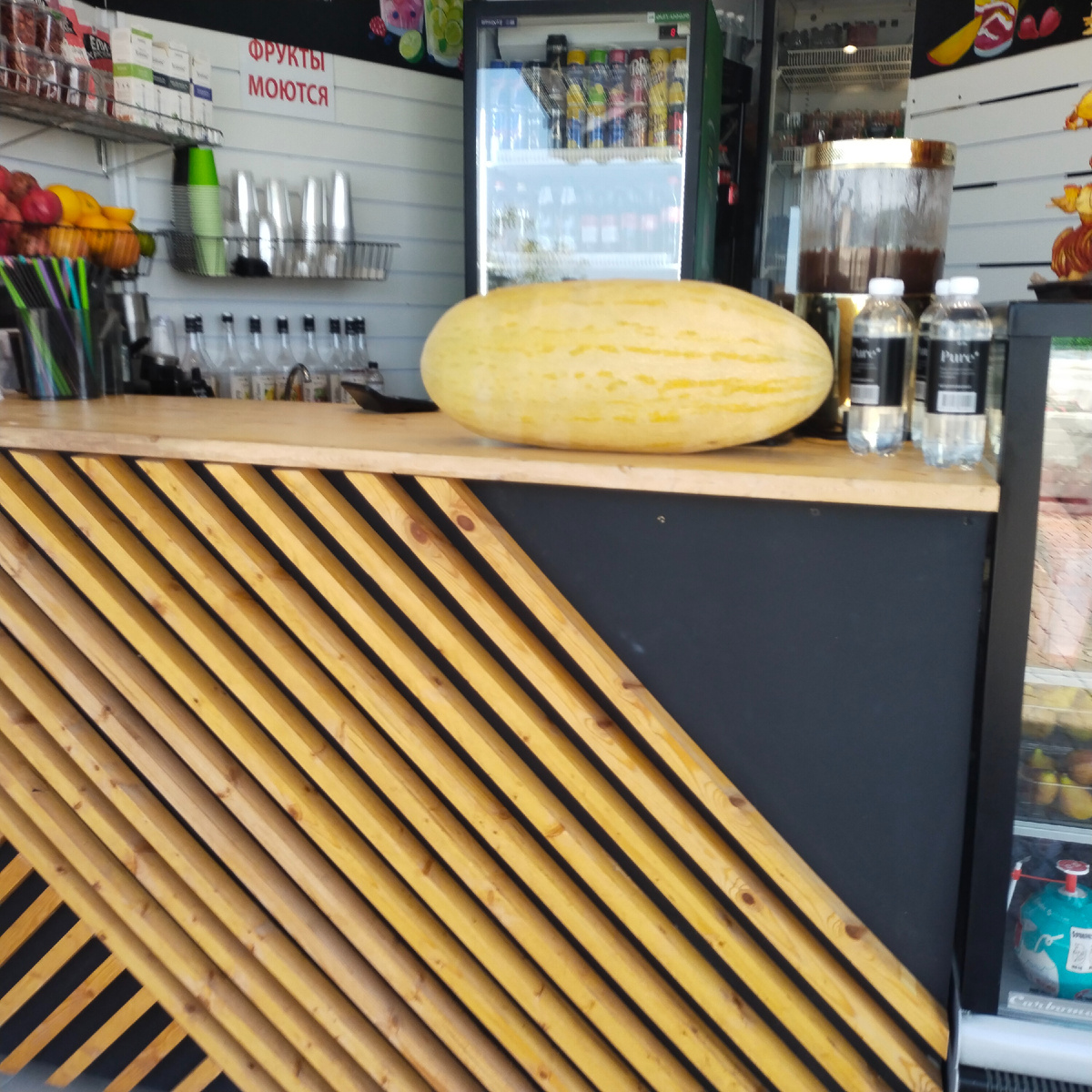 А хочется уже весны, и лета, дыню...