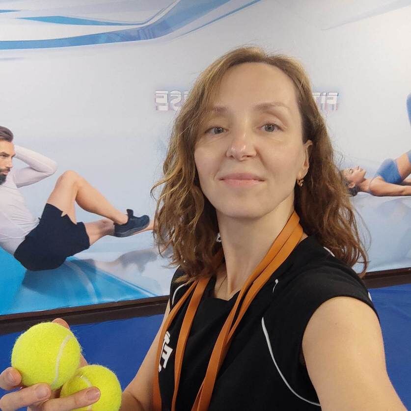 Привет! Я Ксюша, мама пятерых. Долгое время занималась тхэквондо, недавно закончила обучение на фитнес-тренера. Здесь рассказываю о своей жизни как она есть. Всем рада, присоединяйтесь!