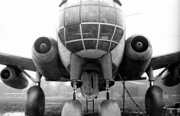 У него было четыре двигателя./ Фото: planehistoria.com