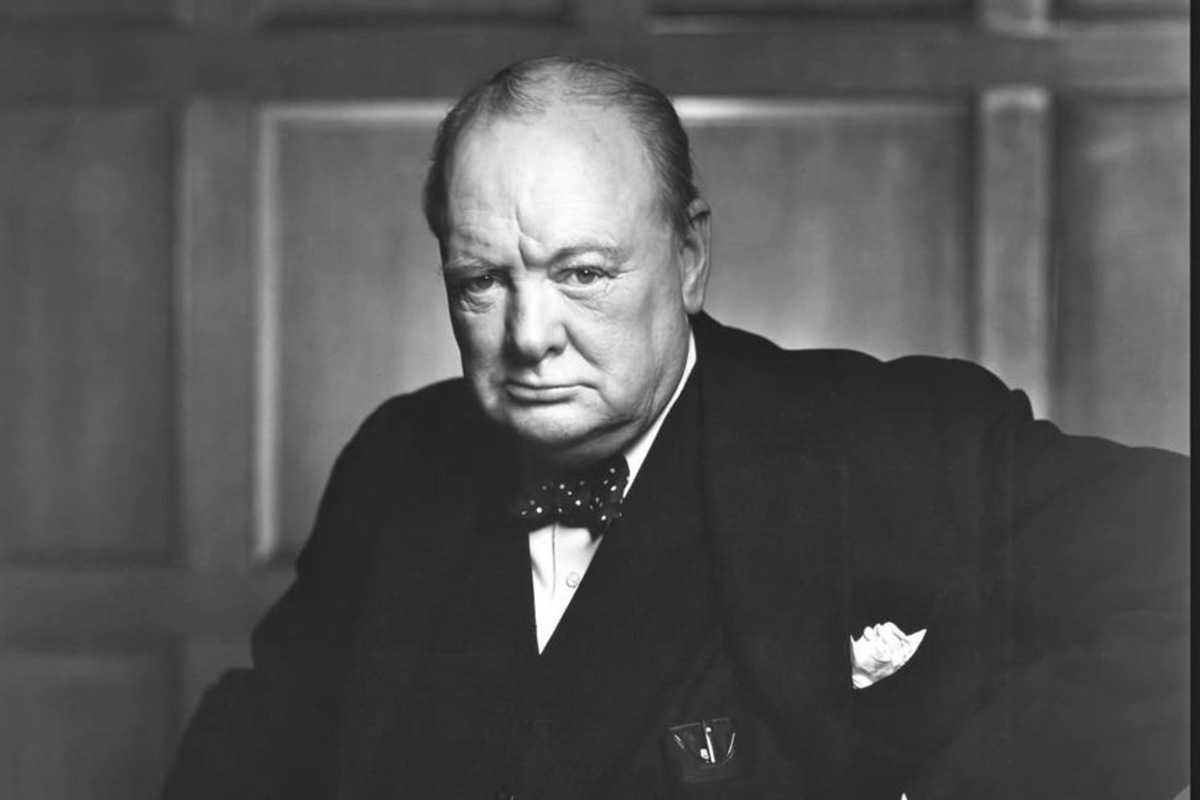   скриншот из видео "Уинстон Черчилль: биография известного британского премьер-министра" с канала "Жизнь Замечательных"