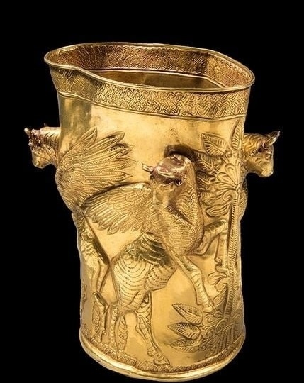 ЗОЛОТОЙ ПРОРЫВ: Как древние мастера Ирана создали «3D-эффект» за 3000 лет до появления кино?