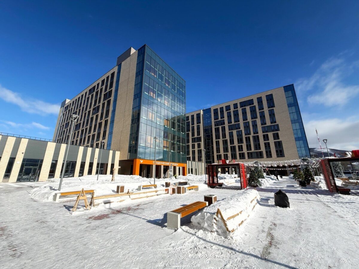    Студенческий городок. Фото: «СахПресс» Наталья Краснова