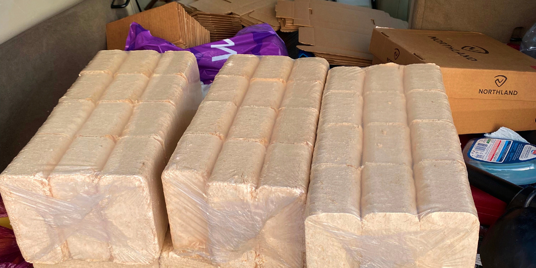 мороз и трубы, и брикеты - день чудесный