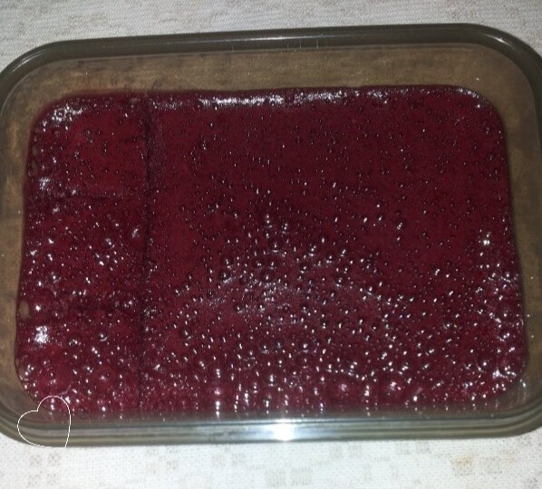 Десерт из замороженной смородины