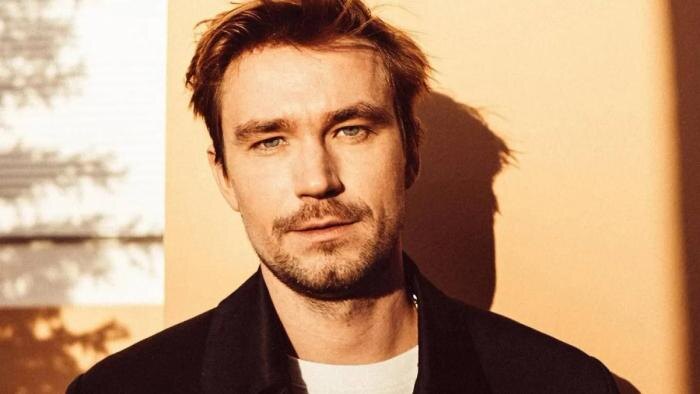 Актёр Александр Петров. Обложка © Instagram (соцсеть запрещена в РФ; принадлежит корпорации Meta, которая признана в РФ экстремистской) / actorsashapetrov