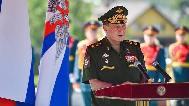 Суд арестовал имущество генерала Булгакова и его близких на 180 миллионов рублей