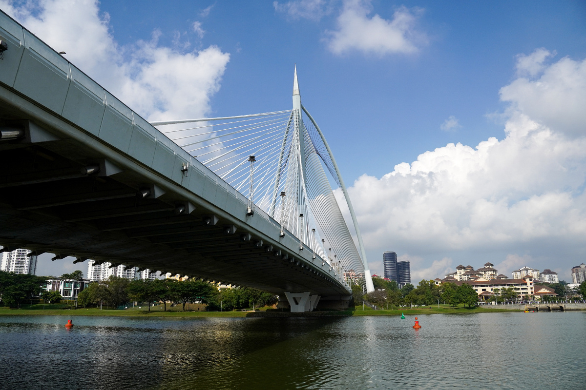 Мост Сери Вавасан.