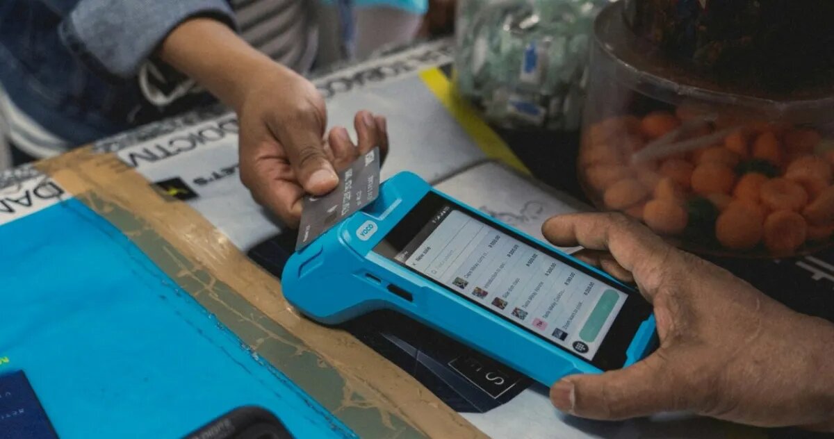 Подготовка к поездке за границу: способы оплаты, карты и наличные для туристов из России