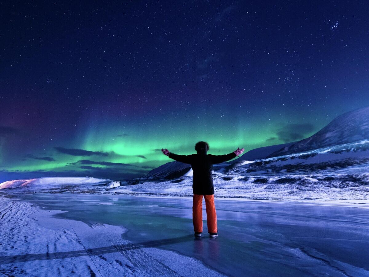    Северное сияние, архипелаг Шпицберген | © Getty Images / BublikPolina