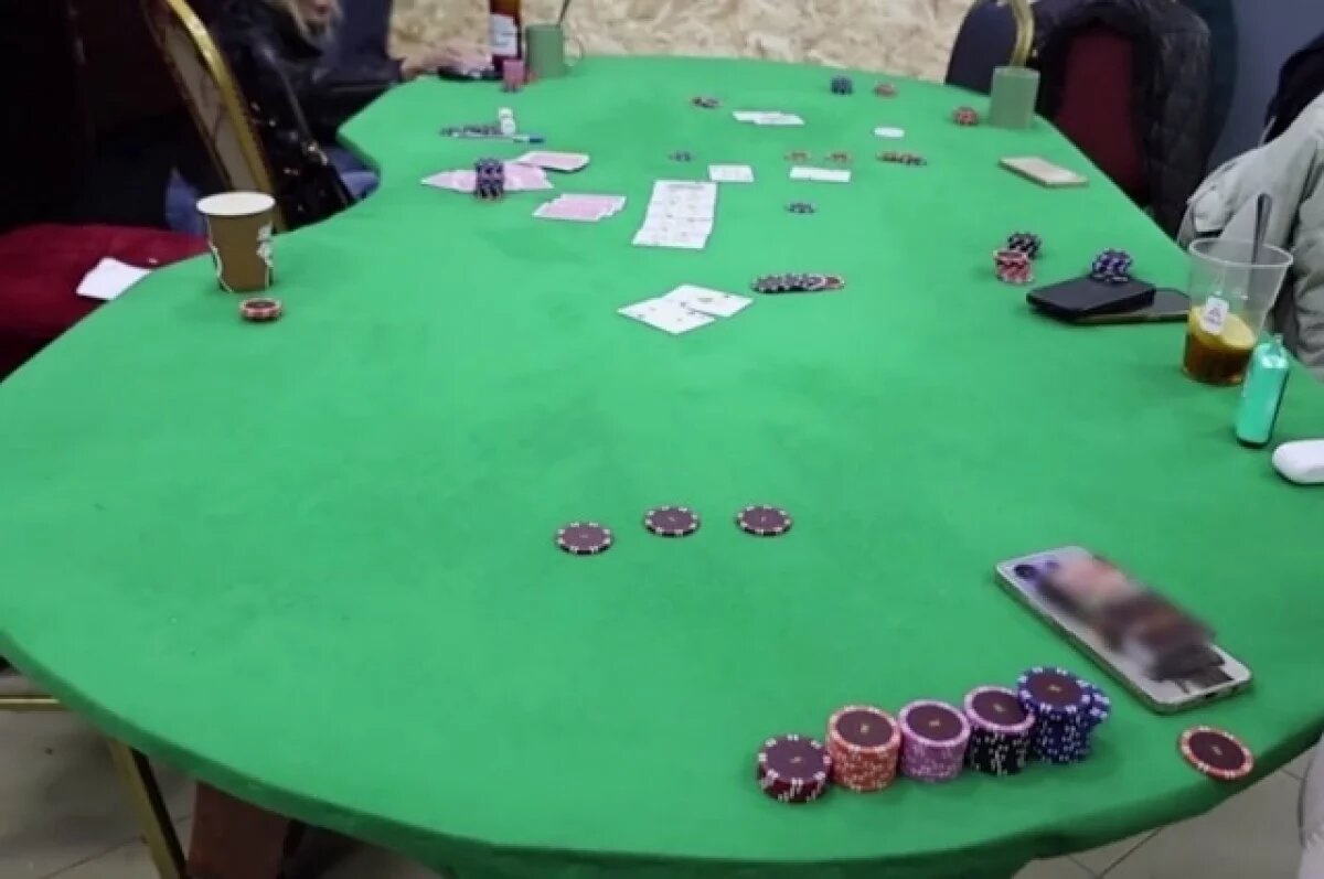    Под Уфой накрыли подпольный клуб для игры в покер на деньги