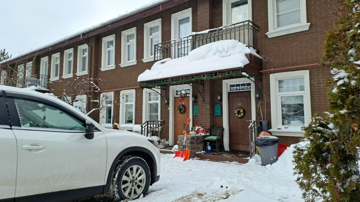 Таунхаус с выходом на улицу