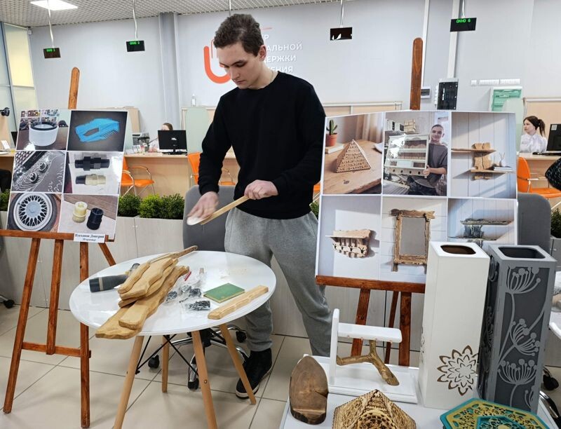 Листайте вправо, чтобы увидеть больше изображений