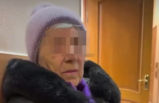 Простая пенсионерка мигом отказалась от квартиры по схеме Долиной, после того как судья решил её принудительно лечить