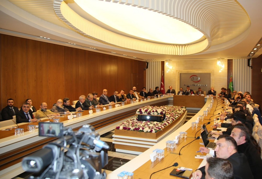    источник фото: Торгово-промышленная палата Туркменистана.