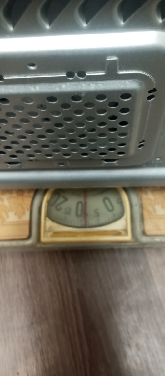 Железо вышло 9 килограммов трансформатор оказался  из алюминия я не стал его разобрать и кинул в чёрный дом 