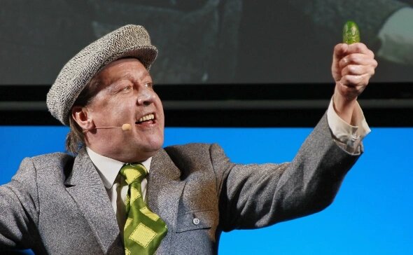 Пять жен, проблемы с алкоголем и скандалы, роковое ДТП и тюрьма. Жизнь актера Михаила Ефремова, где он сейчас