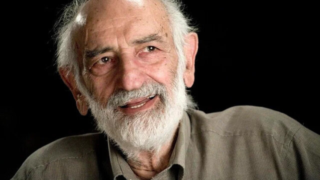   Сос Саркисян — советский, армянский актёр театра и кино, мастер художественного слова, педагог, общественный деятель. Народный артист СССР. Фото: kinopoisk.ru.