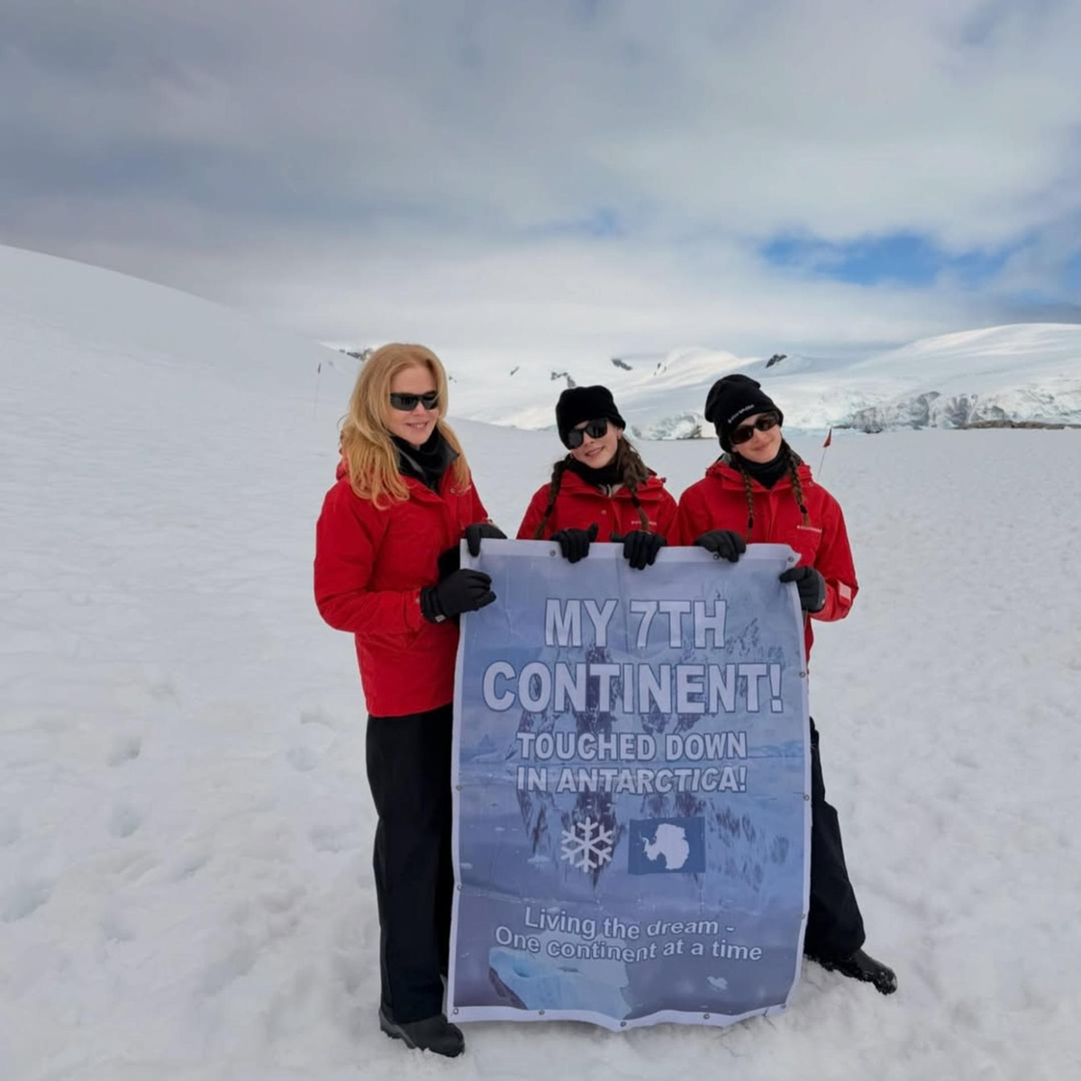     Фото: Инстаграм (запрещён в РФ) @nicolekidman