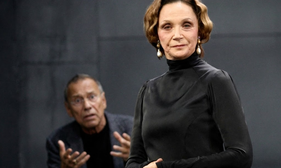 Гроссмейстер тишины: Почему Ирина Купченко победила в «игре откровений» Андрея Кончаловского