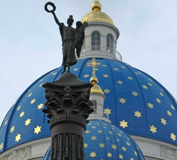 Санкт-Петербург — столица Священной Римской Империи. Как город католиков стал русским?!