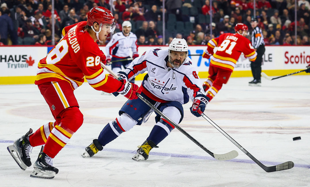 Александр Овечкин в матче с "Калгари". Фото: НХЛ