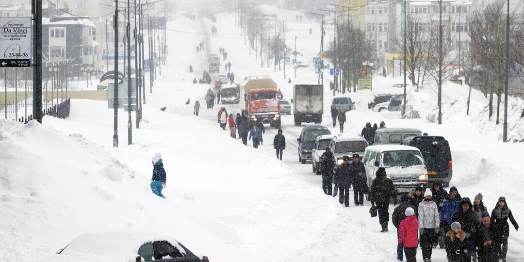 СПАСАЙСЯ, КТО МОЖЕТ!