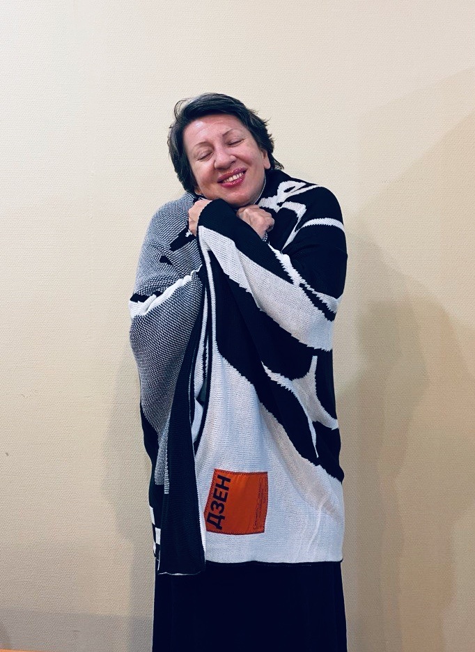 Могу рекламировать дзен. Возьму дорого 😎