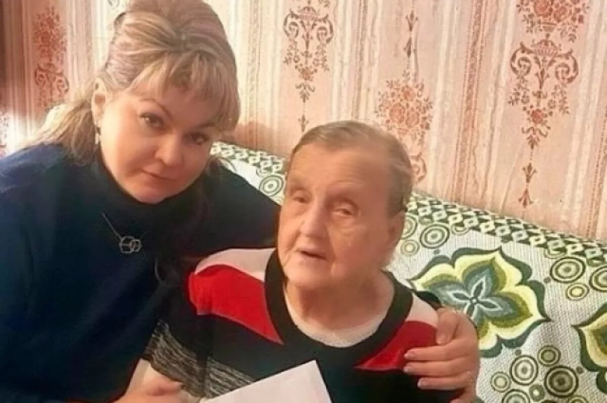    100-летнюю смолянку с юбилеем поздравил Владимир Путин