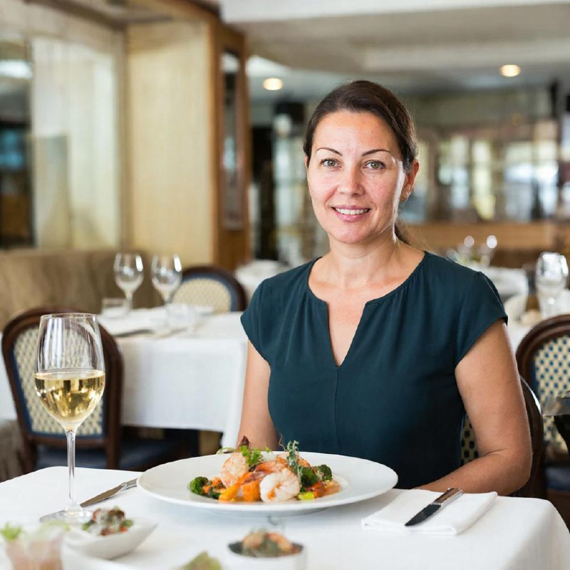 Следование принципам средиземноморской диеты помогает не только контролировать симптомы климакса, но и снизить риски сердечно-сосудистых заболеваний 