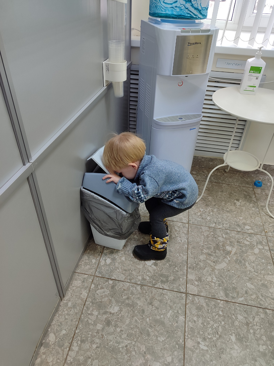 Фото автора разбавить текст😆