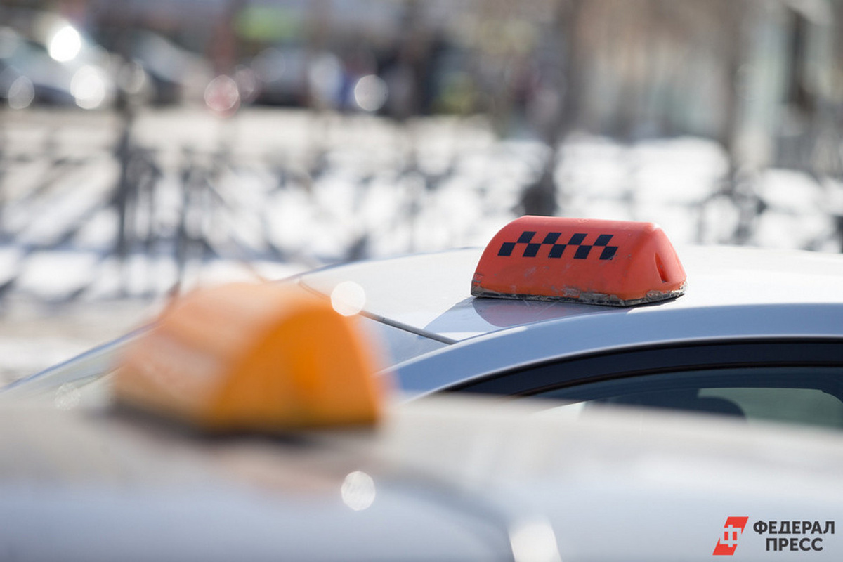 Дорога на работу в условиях экстремальных холодов может быть опасна для здоровья.  Фото: Фото: ФедералПресс / Евгений Поторочин