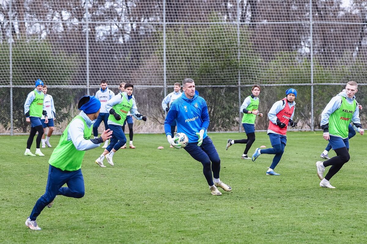    Фото ПФК "Крылья Советов"