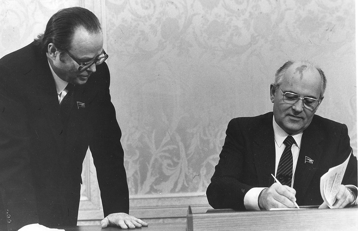Александр Аксенов и Михаил Горбачев