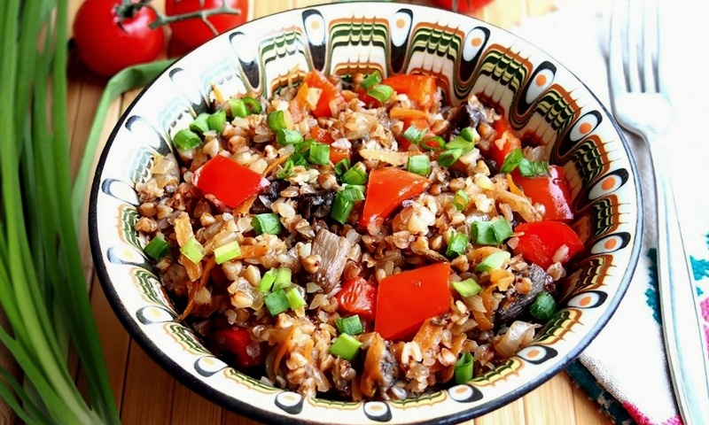 Гречка с овощами