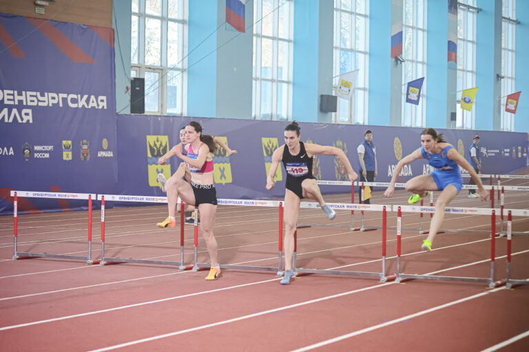    В Оренбурге проходят всероссийские соревнования «Оренбургская миля» Антон Пичурин