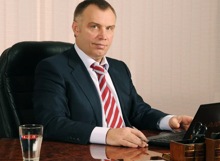 С известного бизнесмена-афериста Валерия Герюгова суд взыскал 800 млн рублей