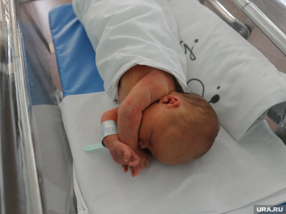     На всякий случай ребенка поместили под наблюдение врачей (архивное фото)