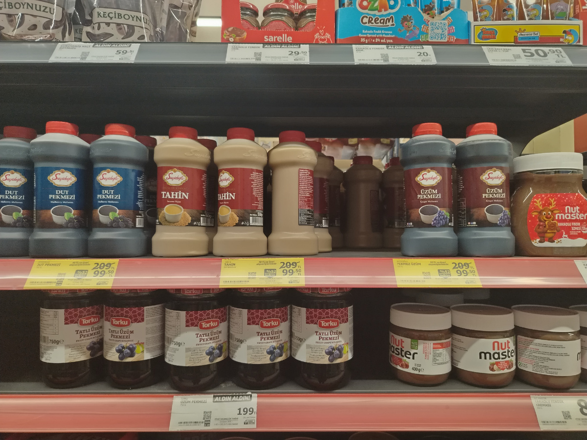 На самом деле он стоил дороже, но случились скидки)