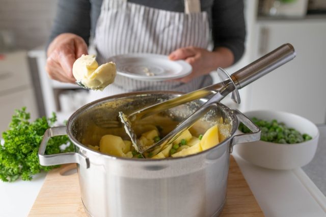 Почему наша домашняя еда часто вреднее фастфуда?  📷
