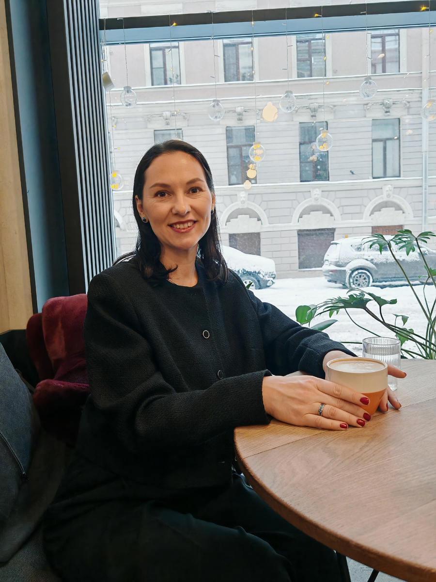 Привет! Меня зовут Екатерина, добро пожаловать в мой блог. Изначально я писала здесь о стиле, но мой блог, как и я, проходит "трансформацию". И здесь делюсь не только информацией о моде, стиле и шопинге или о бьюти, но и просто рассказываю про свои будни. Чуть-чуть лайфстайла😉Присоединяйтесь! 