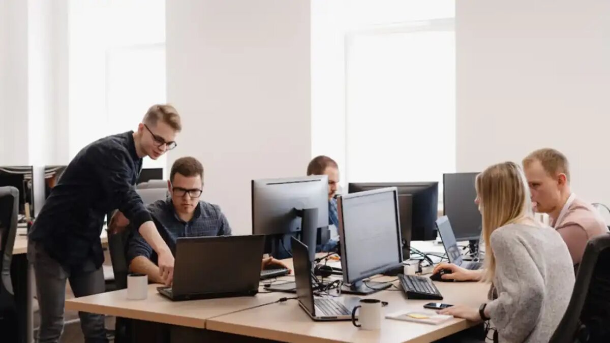    Рабочий офис. © freepik.com