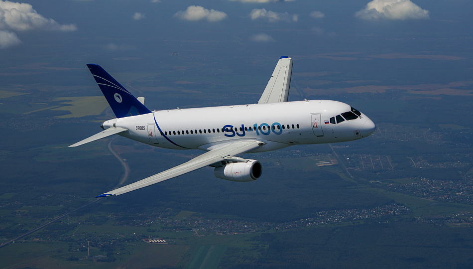 «Поразительно, что русские строят из деталей от стиральных машин»: в Венгрии удивлены Superjet 100