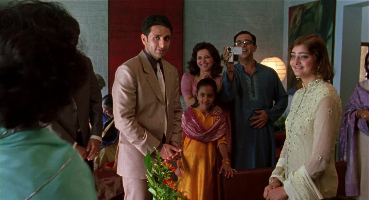 Кадр из фильма "Свадьба в сезон дождей" (2001)