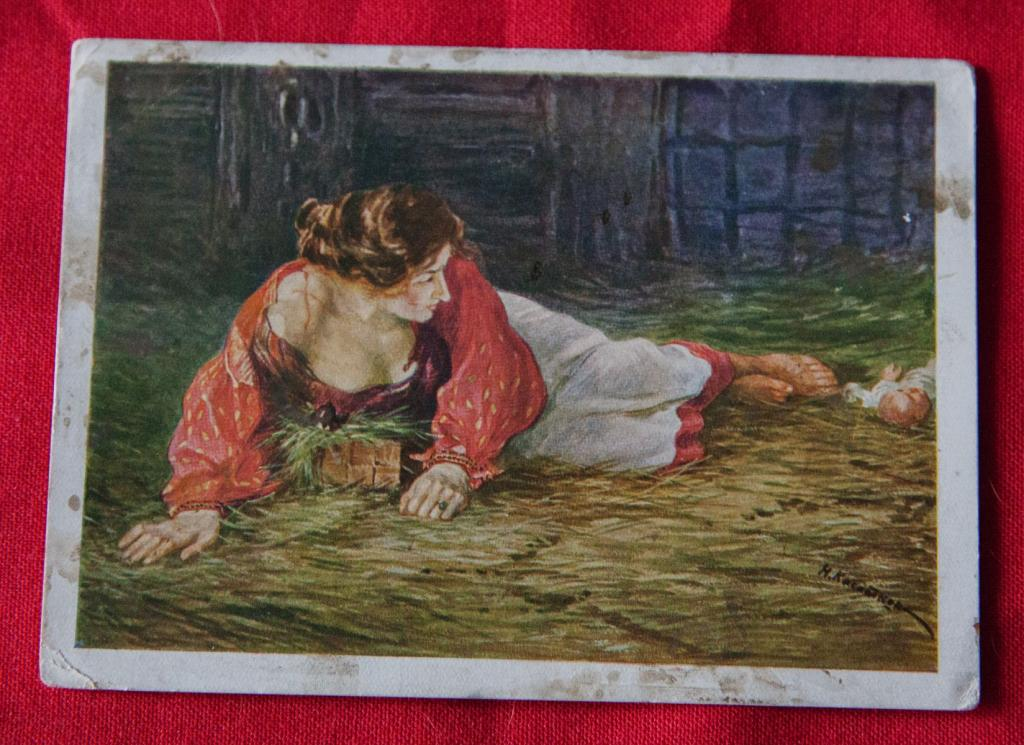 Почтовая карточка, напечатана после смерти художника. https://static.auction.ru/offer_images/cmn8/2019/06/13/03/big/Y/Yjstctbm66B/otkrytka_zhivopis_krepostnaja_aktrisa_v_opale_kormjashchaja_grudju_barskogo_shchenka_1931_kasatkin_propaganda.jpg