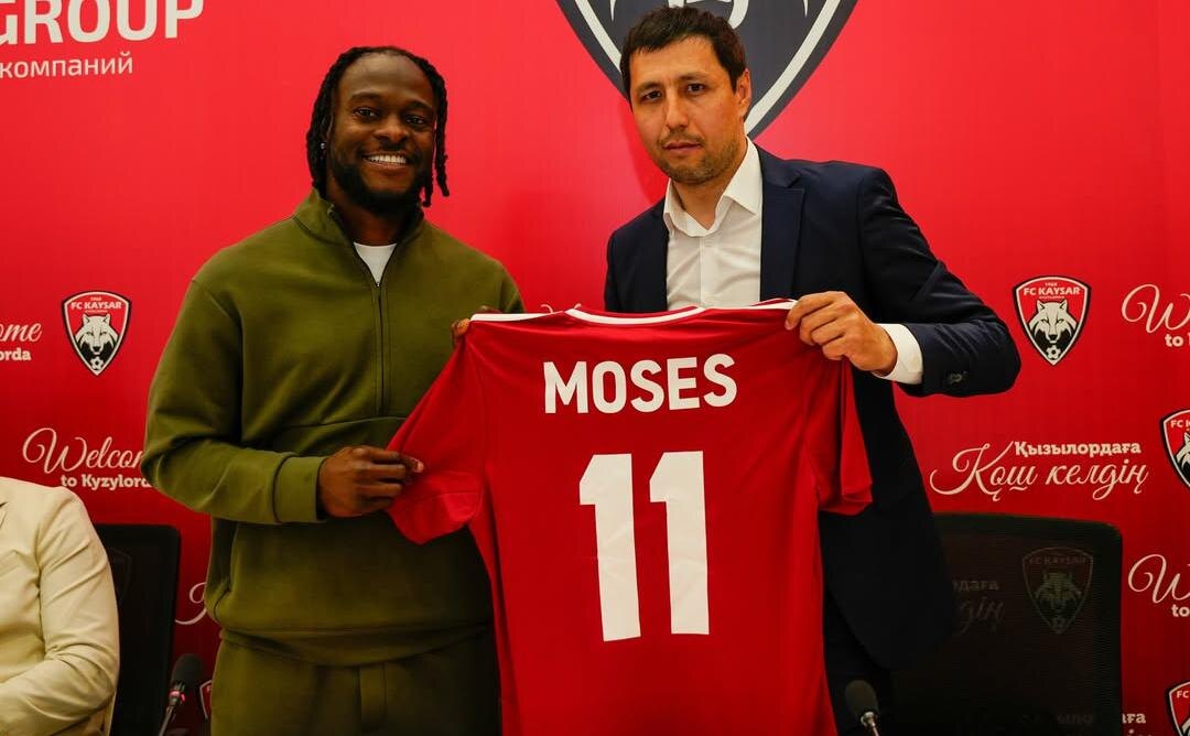 Виктор Мозес