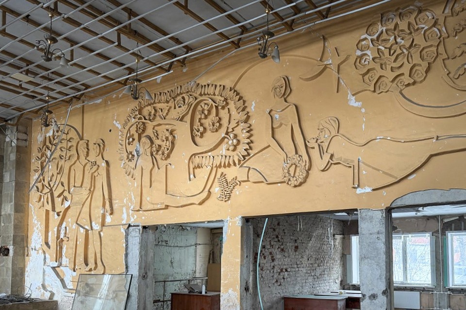    Петербург займется восстановлением ЗАГСа в Мариуполе. Фото: gov.spb.ru