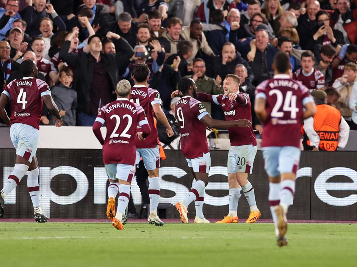    Футболисты клуба "Вест Хэм" | © Фото : Пресс-служба УЕФА