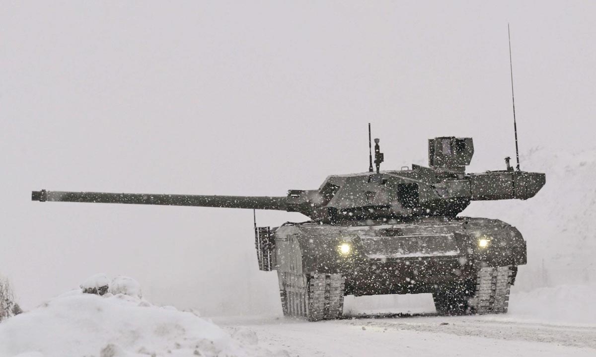 Зимний Т-14 на полигоне УВЗ