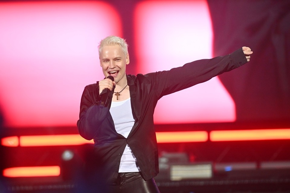    На данный момент раскупили меньше половины билетов. Евгения ГУСЕВА