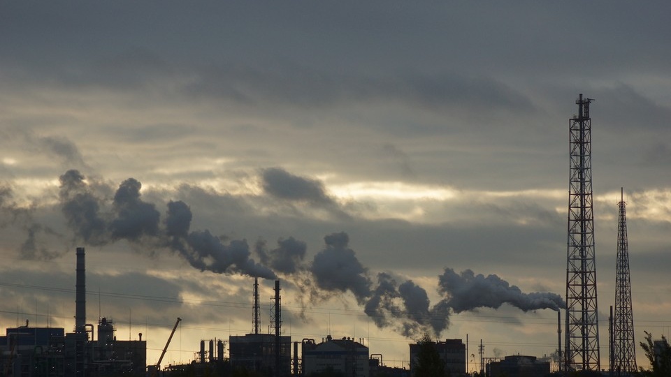 В воздухе над Уфой зафиксировали превышение уровня вредных веществ